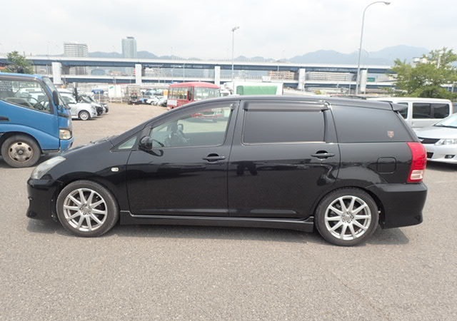 BUY 2008 TOYOTA WISH FOR SALE